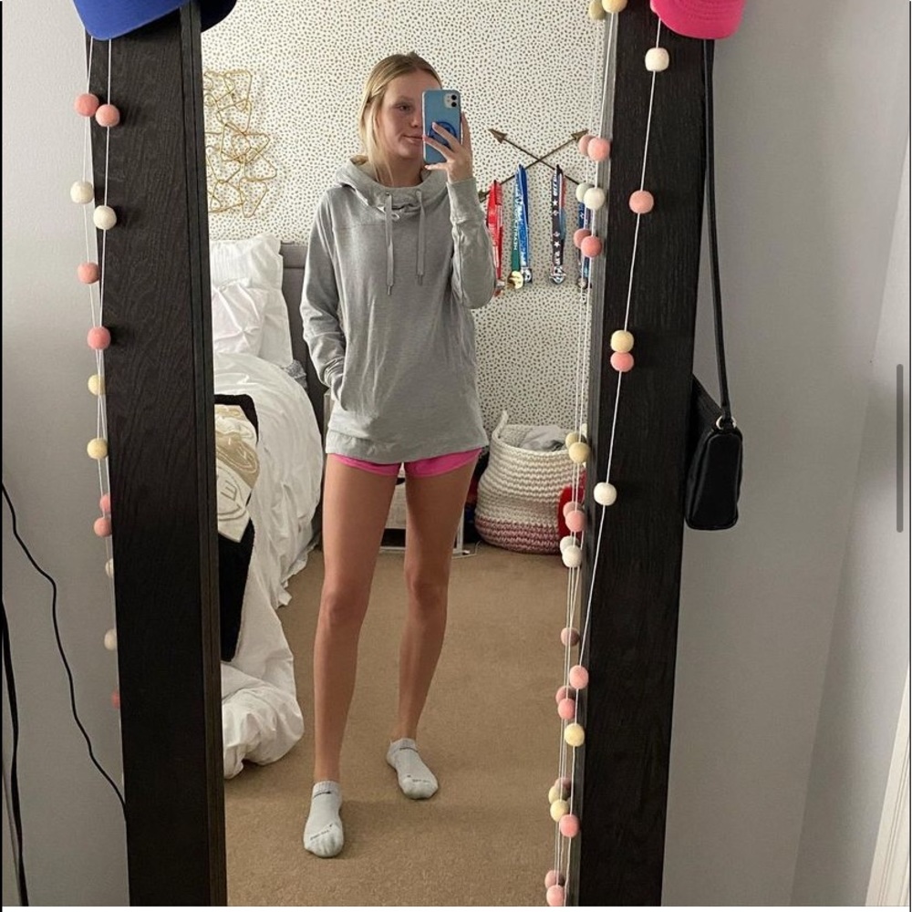 Lululemon sweatshirt
